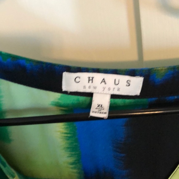 Chaus Light Weight Multi Colored Shirt Size XL - Picture 2 of 3